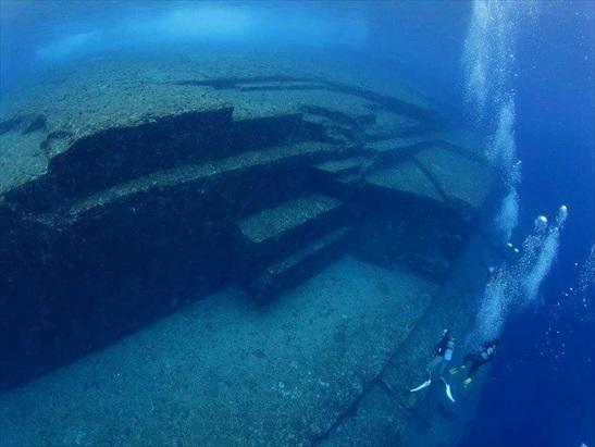 与那国島 ダイビング魅力 海底遺跡